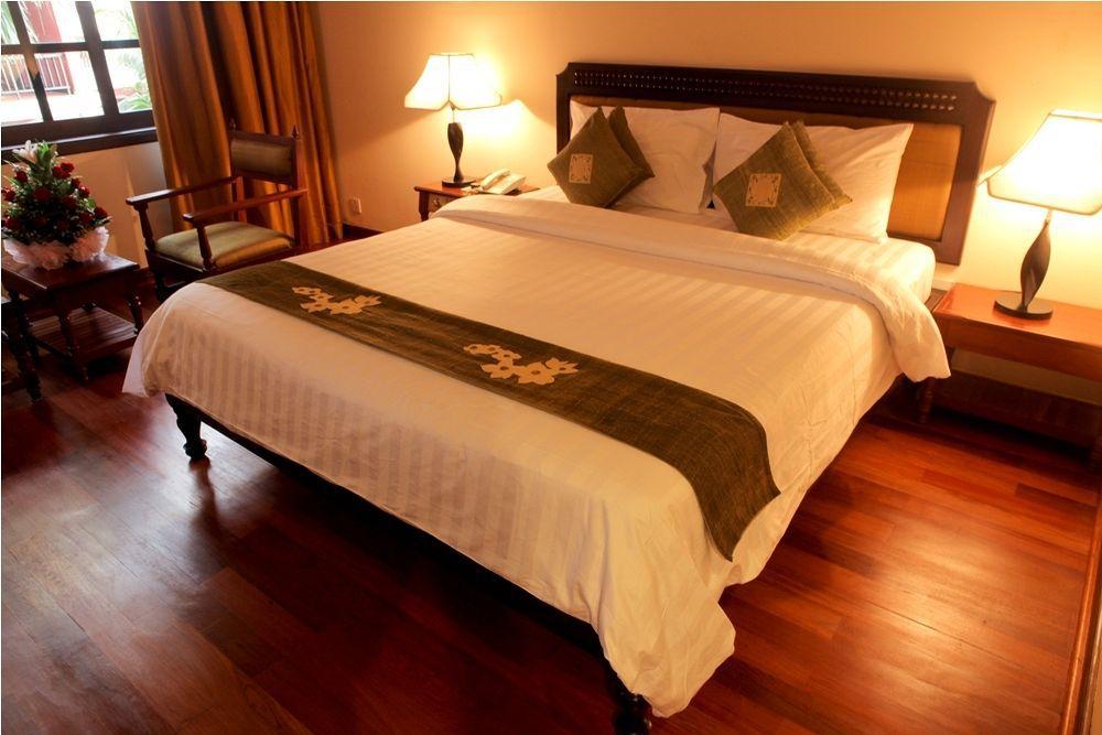 Apsara Holiday Hotel シェムリアップ エクステリア 写真