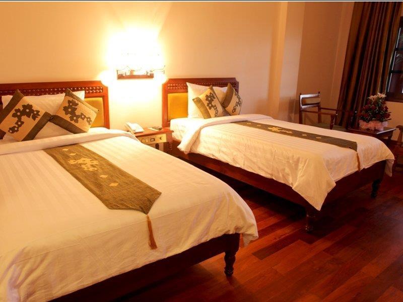 Apsara Holiday Hotel シェムリアップ エクステリア 写真