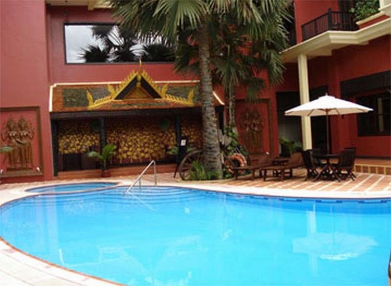 Apsara Holiday Hotel シェムリアップ エクステリア 写真